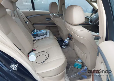 2004 BMW 745I z USA, uszkodzony, nr VIN WBAGL63514DP73135